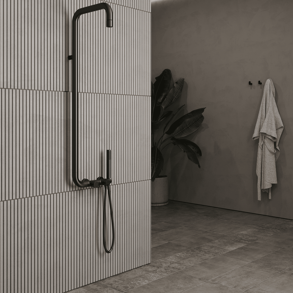 Lia Elegante Shower Column with Shower Mixer - Black