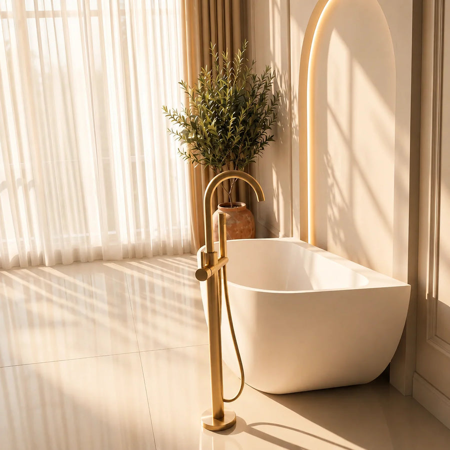 Iona 1700 Back to Wall Freestanding Bath (1700 x 892)