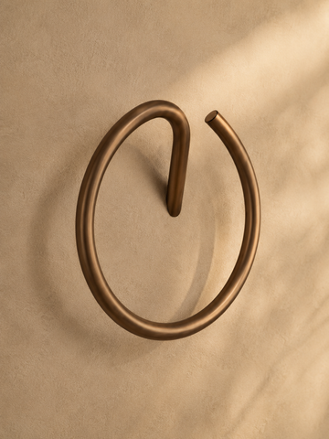 Lia Towel Ring - Brushed Bronze