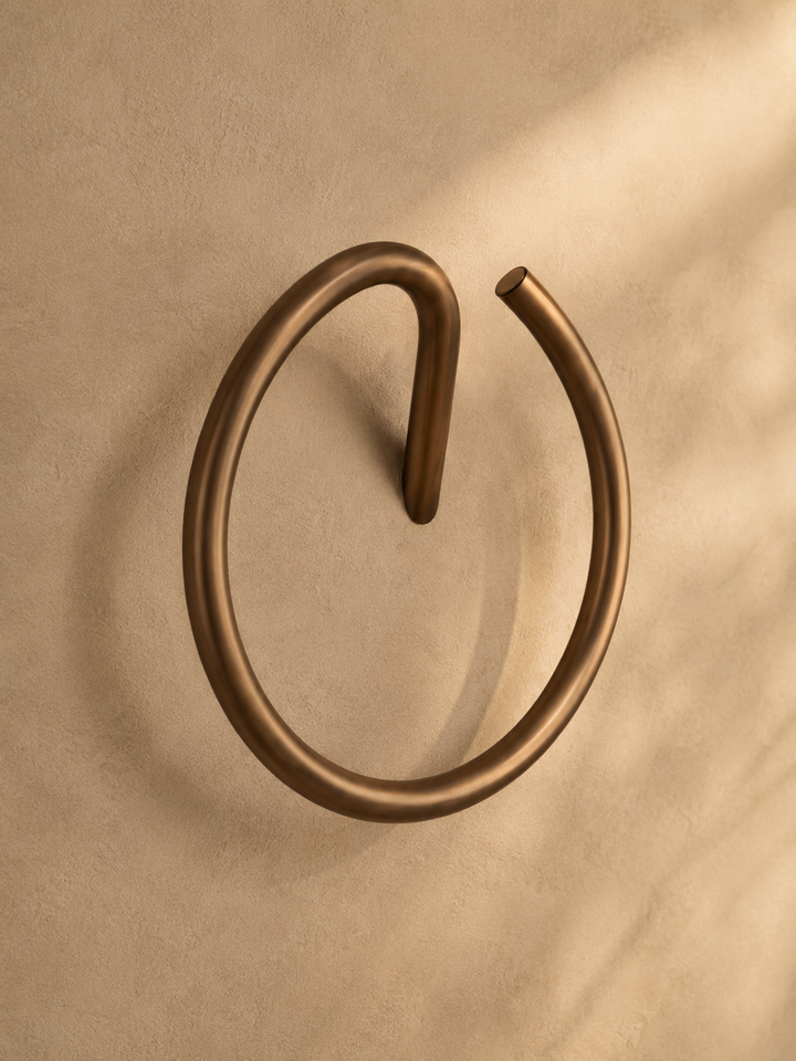 Lia Towel Ring - Brushed Bronze