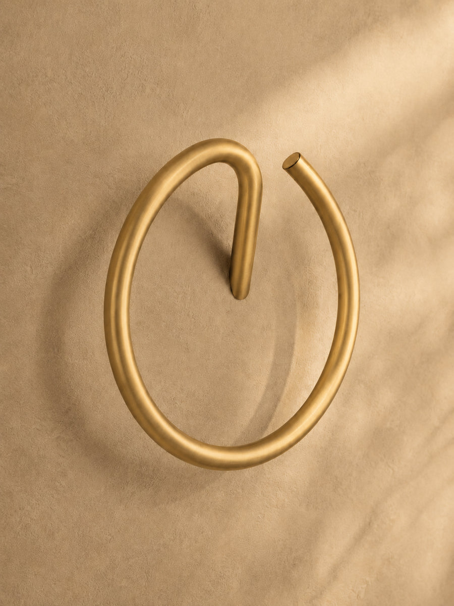 Lia Towel Ring - Brushed Gold